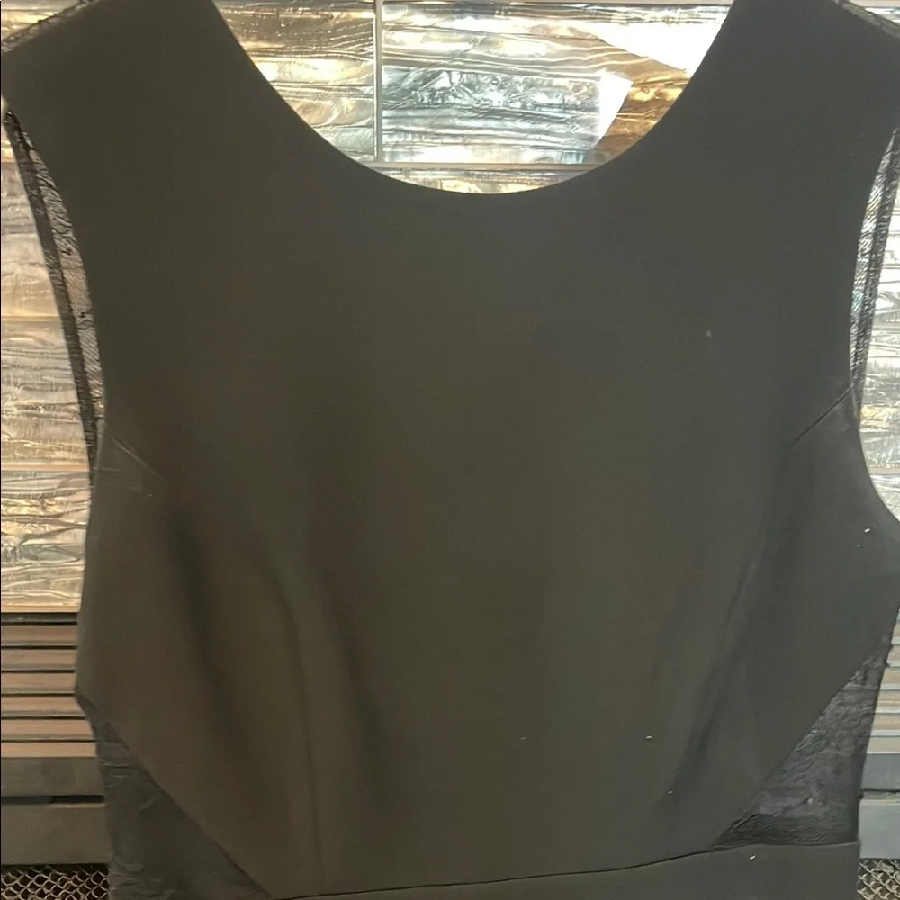 Elegant Black Sequin Dress - Picture 8 of 9